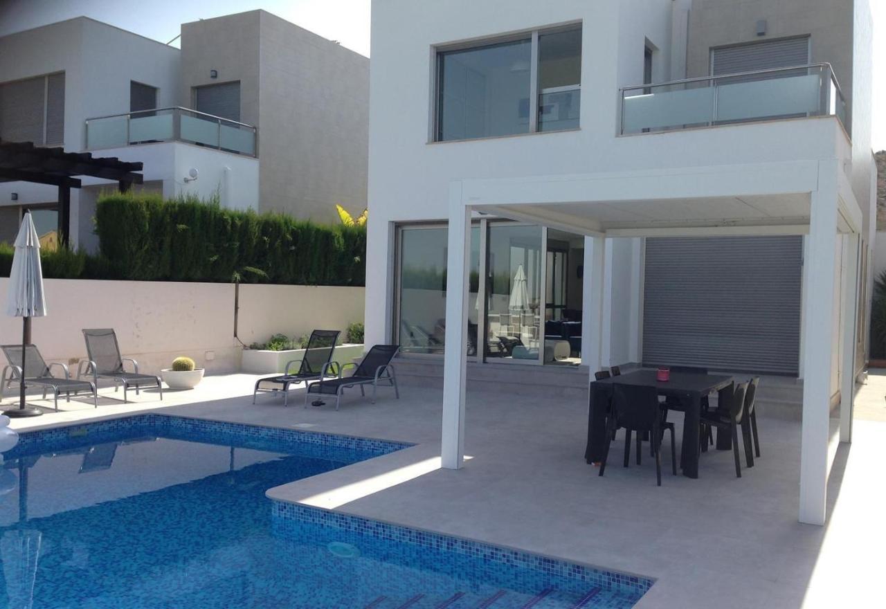 Modern Villa Frontline Golf Альгорфа Экстерьер фото