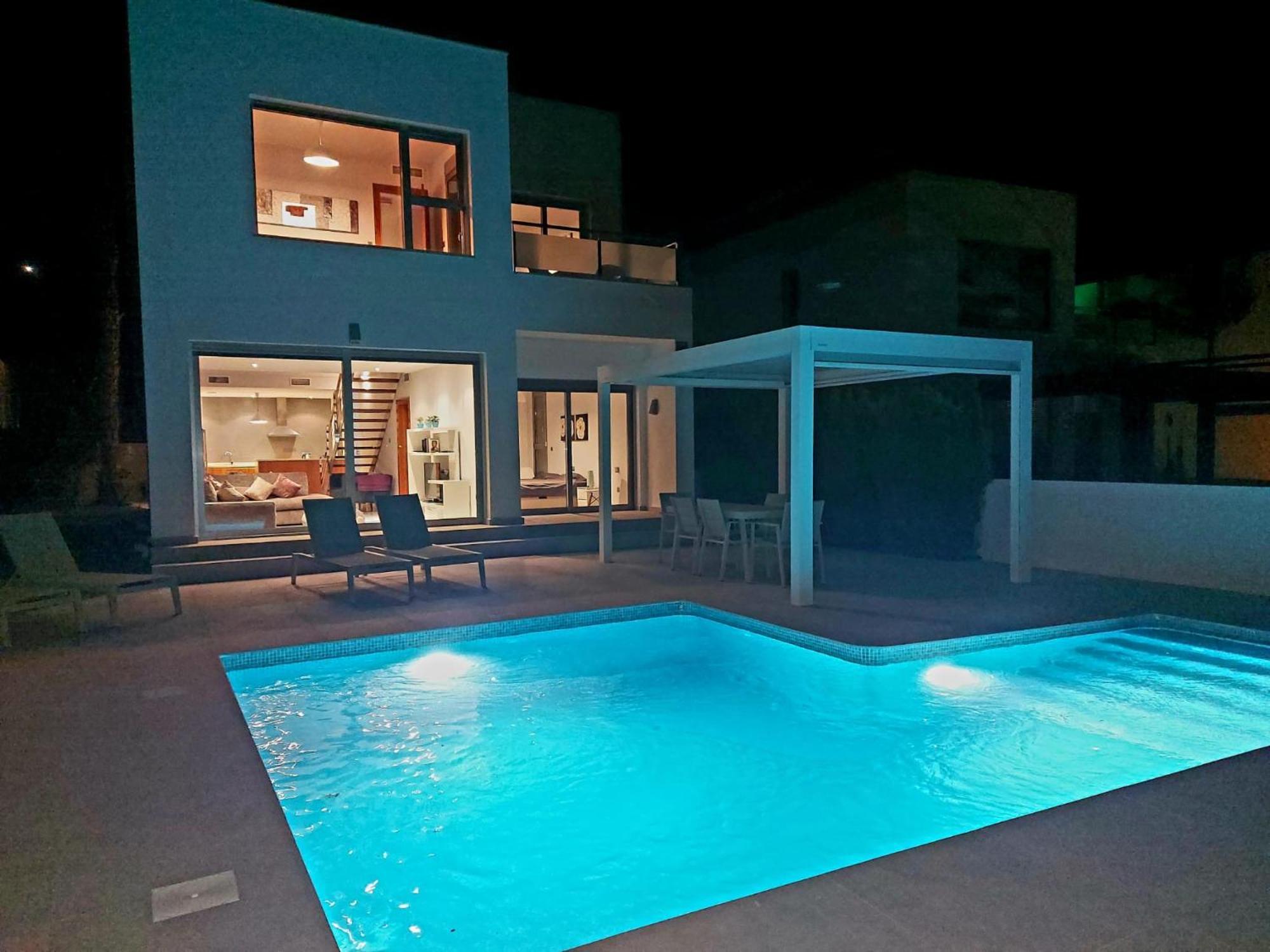 Modern Villa Frontline Golf Альгорфа Экстерьер фото
